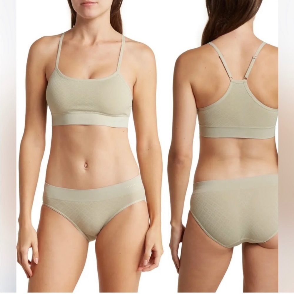 Tahari bra set large sage brush green‎ Large racerback bra NWT
